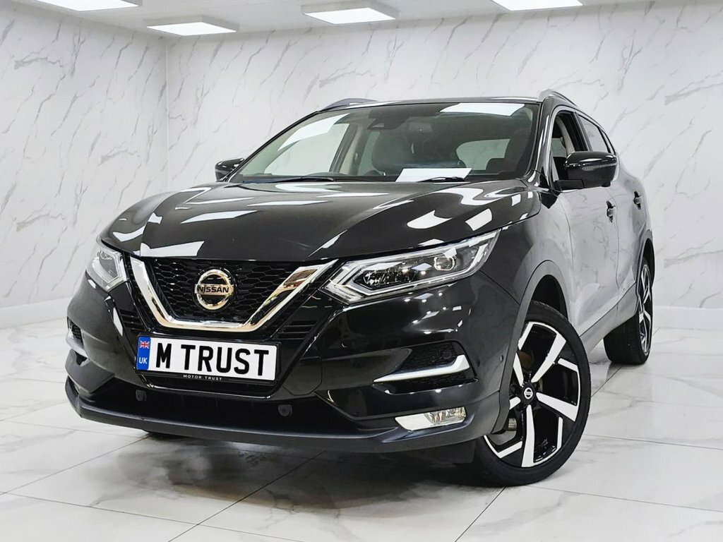 Nissan Qashqai 1.3L Tekna VT19GRZ Black #2