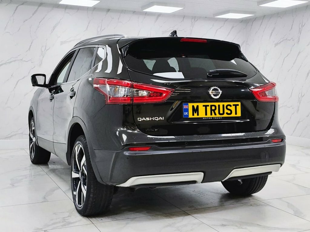 Nissan Qashqai 1.3L Tekna VT19GRZ Black #6