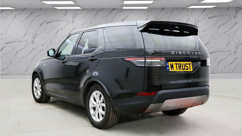 Land Rover Discovery 2L Se OE19FEK Black #3