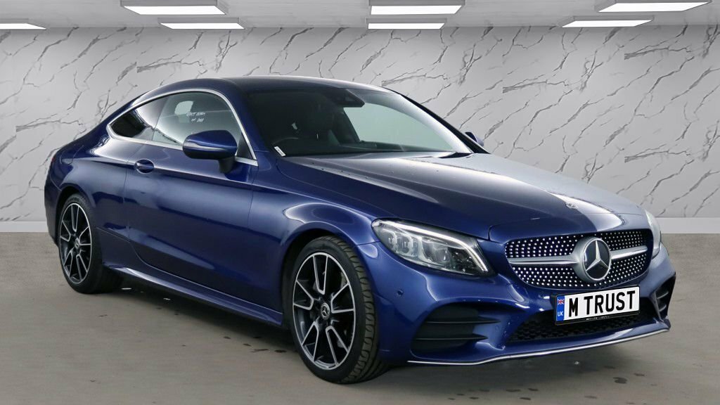 Mercedes-Benz C Class 2L Amg Line Blue