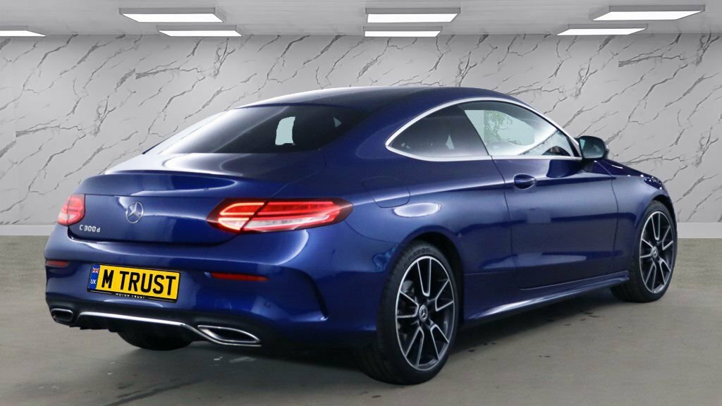 Mercedes-Benz C Class 2L Amg Line KU19CVF Blue #3