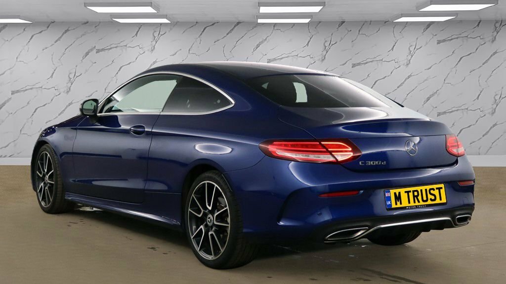 Mercedes-Benz C Class 2L Amg Line KU19CVF Blue #2