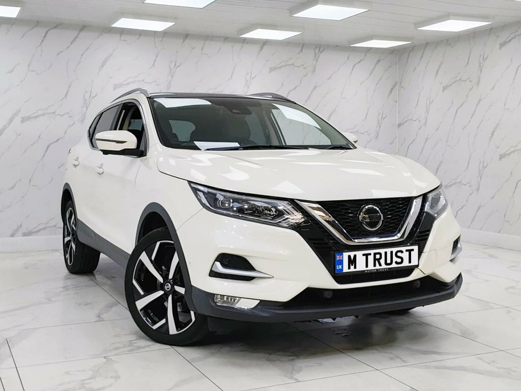 Nissan Qashqai 1.2L Tekna MF68JXK White #3