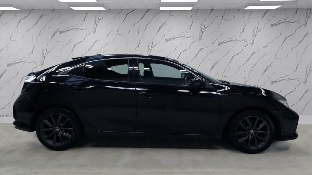 Honda Civic 1L Sr FJ70YLO Black #4