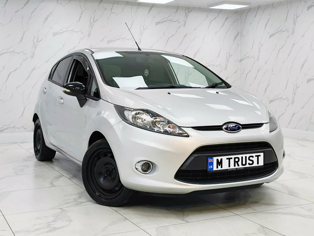 Ford Fiesta 1.3L Edge PN12RMU Silver #5