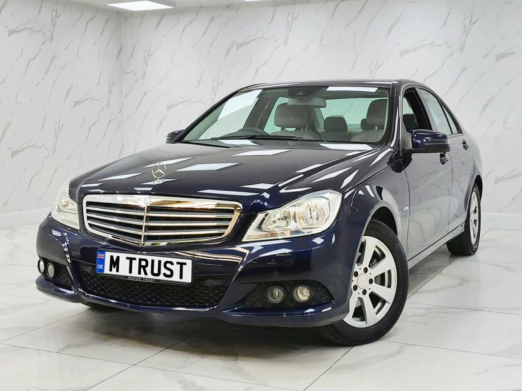 Mercedes-Benz C Class 2L Se Blue #2