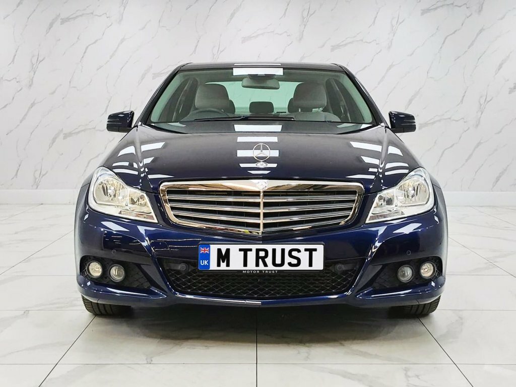 Mercedes-Benz C Class 2L Se Blue #3