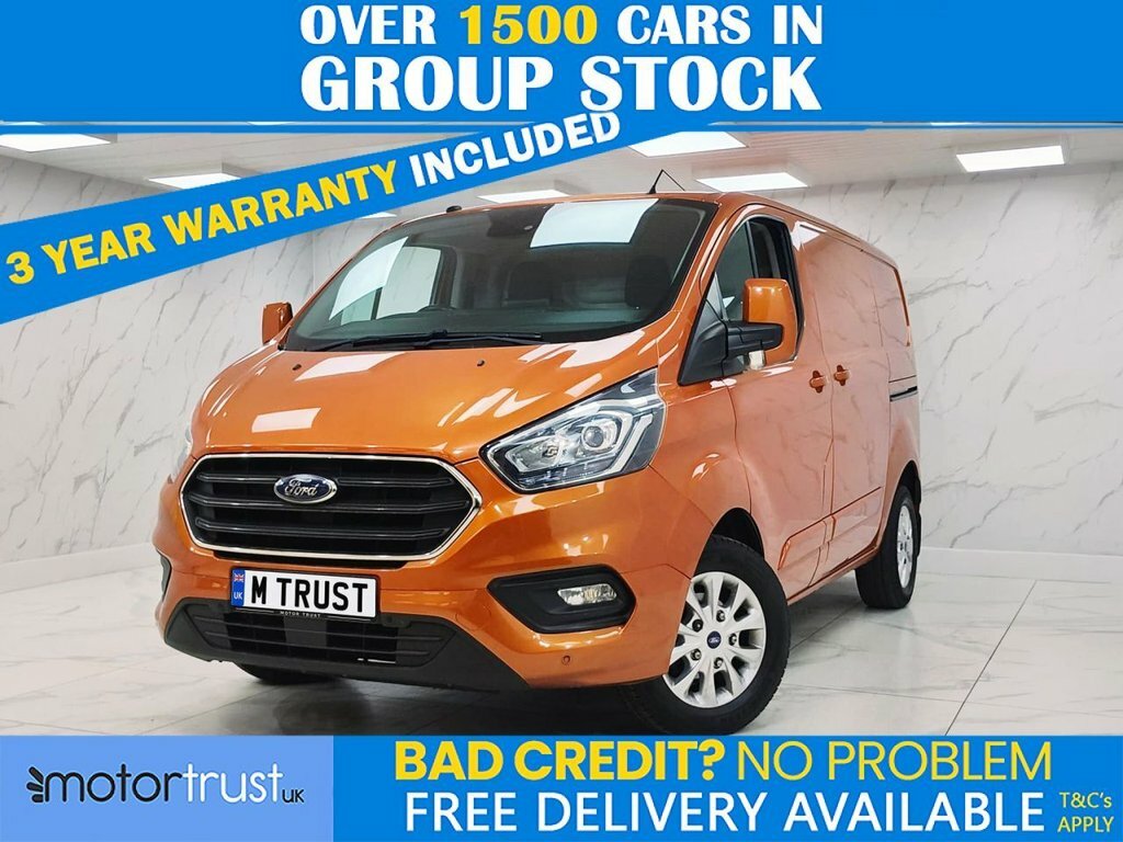 Ford Transit Custom 2L Limited Orange