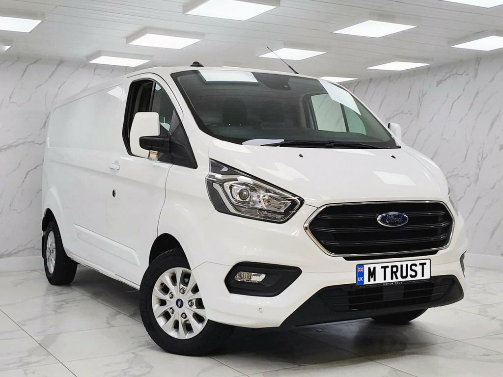 Ford Transit Custom 2L Limited HV22OCE White #4