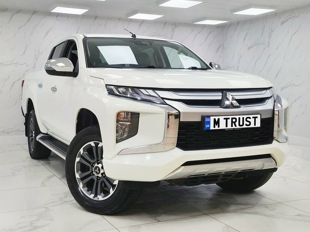 Mitsubishi L200 2.2L Dc Barbarian CU21RNZ White #3