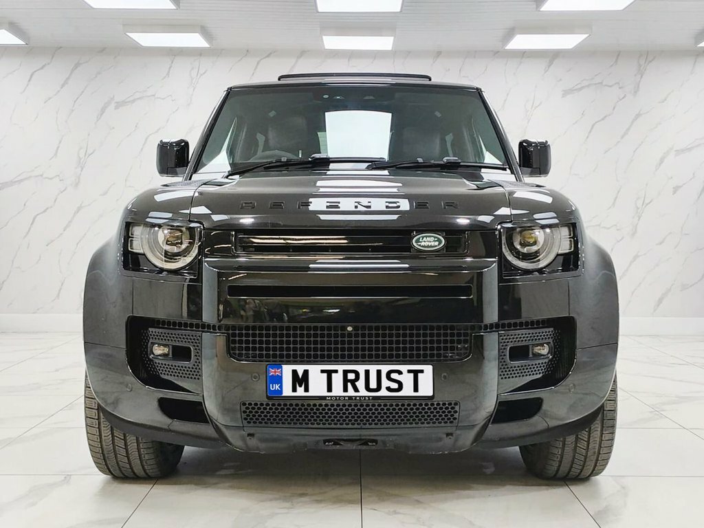 Land Rover Defender Suv GD21VDC Black #3