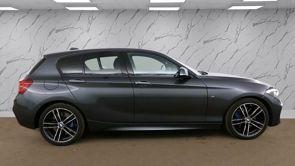 BMW 1 Series 1.5L M Sport Shadow Edition CA19GTF Grey #4
