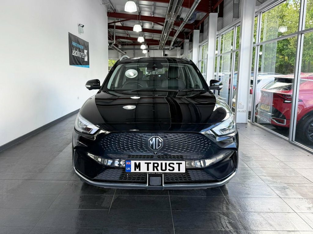 MG ZS Suv LT23UBZ Black #3