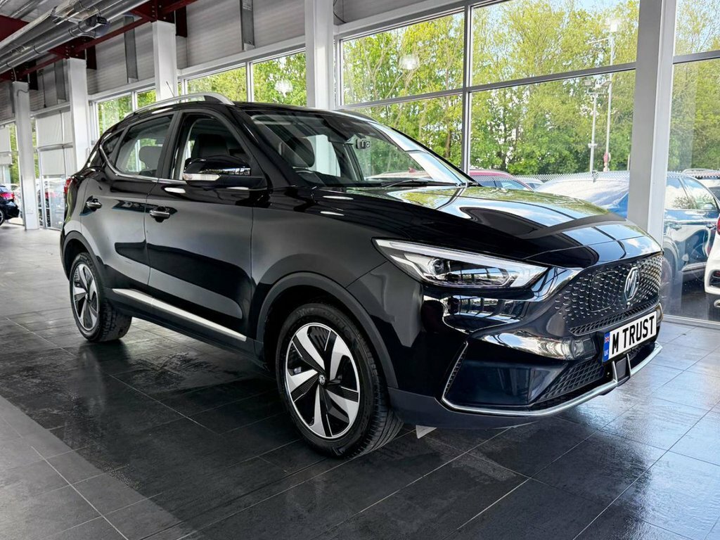 MG ZS Suv LT23UBZ Black #2