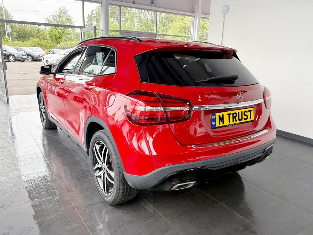Mercedes-Benz GLA Class 1.6L Urban Edition OE69VYW Red #6