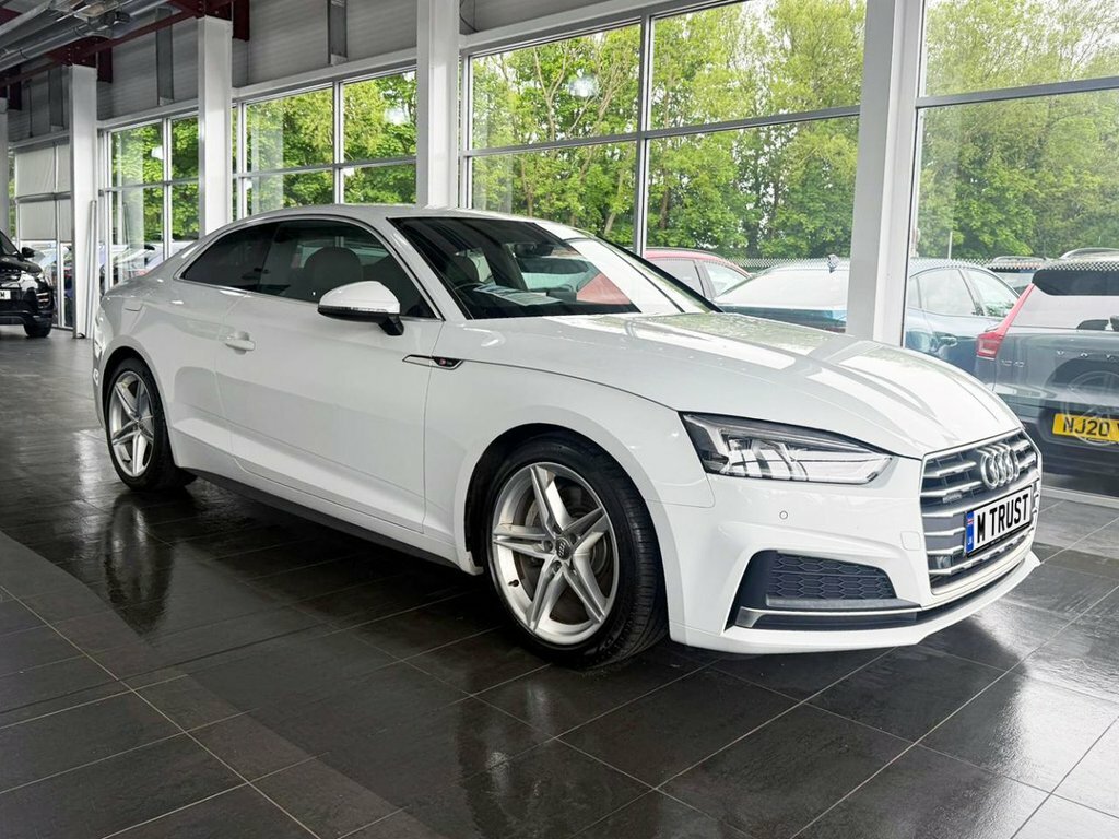 Audi A5 2L S Line White