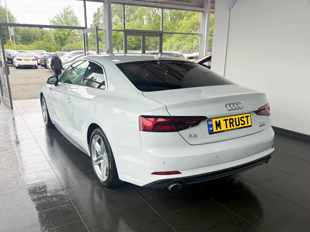 Audi A5 2L S Line SW68AKZ White #6