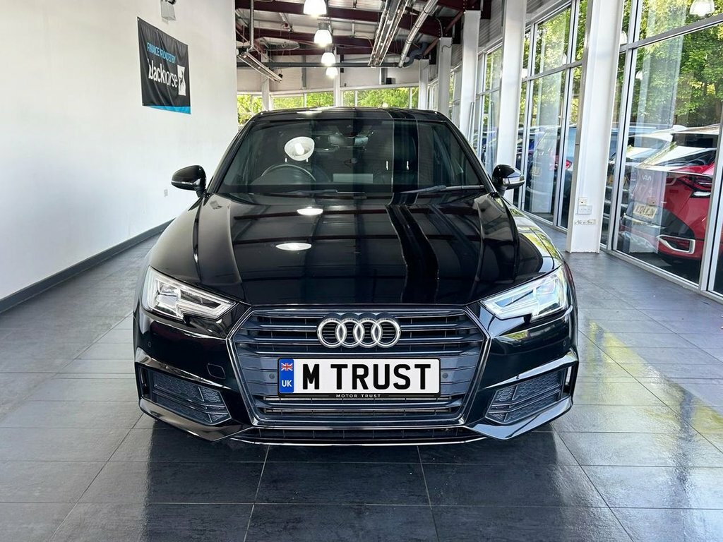 Audi A4 2L Black Edition Black #3