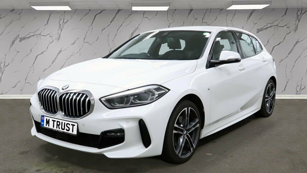 BMW 1 Series 1.5L M Sport LM21BHW White #2