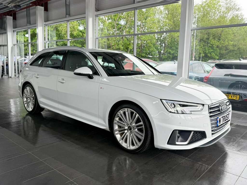 Audi A4 Avant 2L S Line White #2