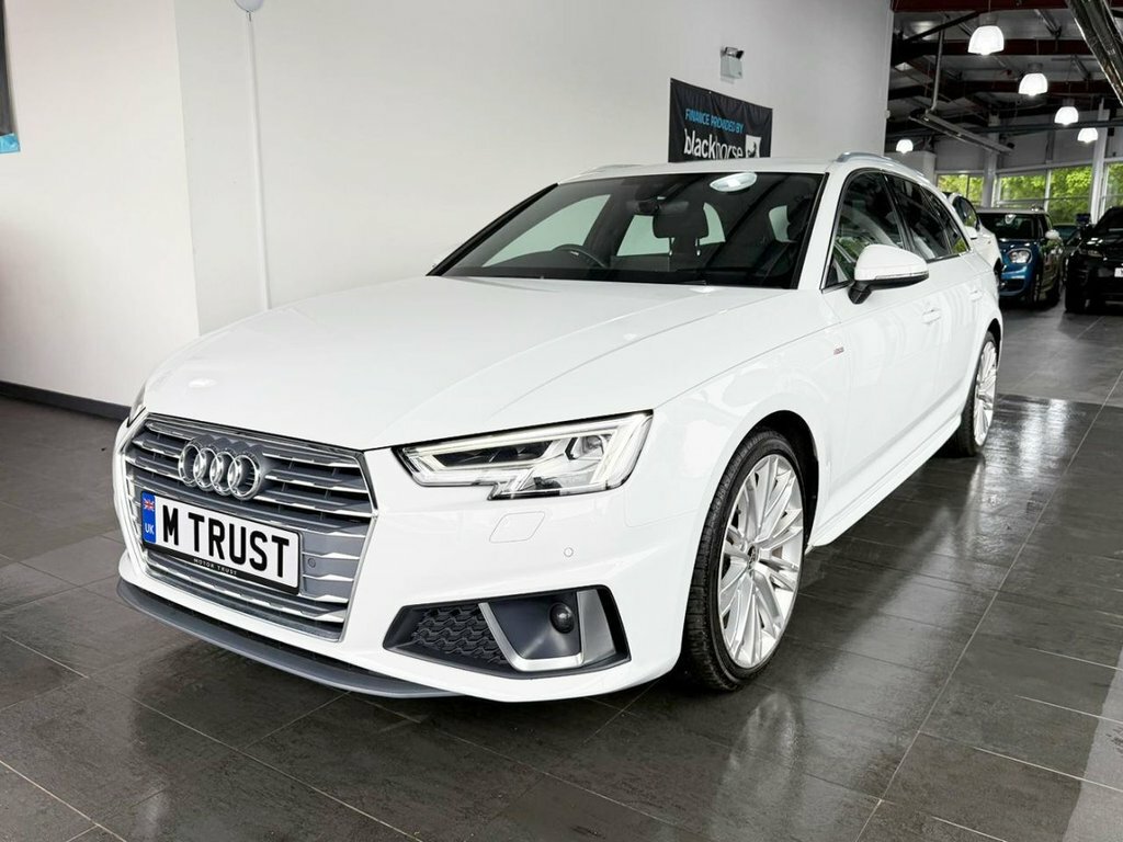 Audi A4 Avant 2L S Line White #4