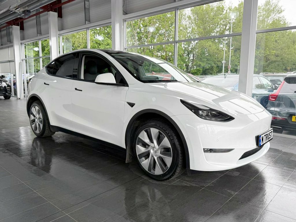 Tesla Model Y Suv SG22PSU White #2