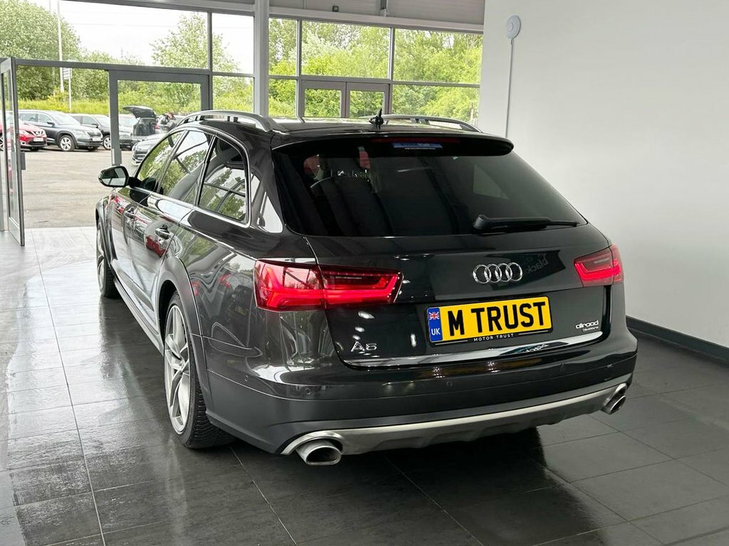 Audi Allroad 3L Null White #7