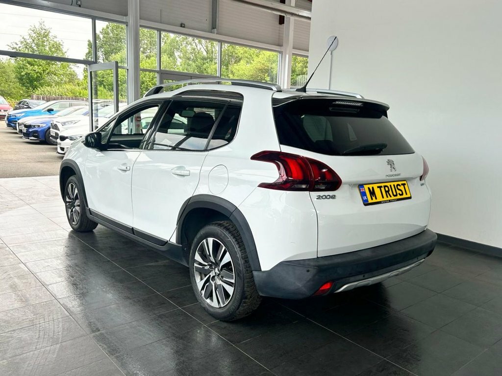 Peugeot 2008 1.2L Allure PE67VJL White #6