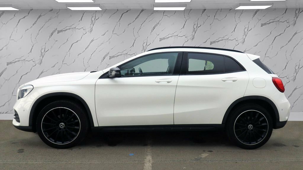 Mercedes-Benz GLA Class 2.1L Amg Line SM68SYC White #6