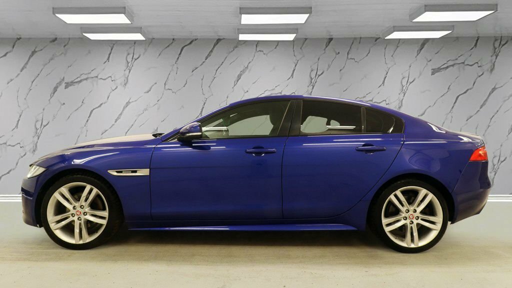 Jaguar XE 2L R-sport DV19FOF Blue #6