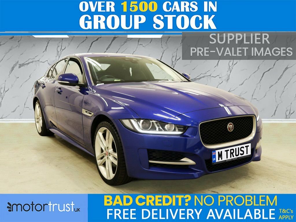 Jaguar XE 2L R-sport Blue