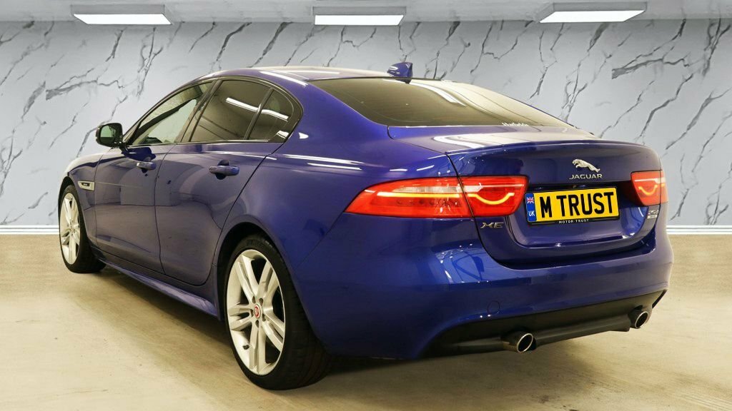 Jaguar XE 2L R-sport DV19FOF Blue #3