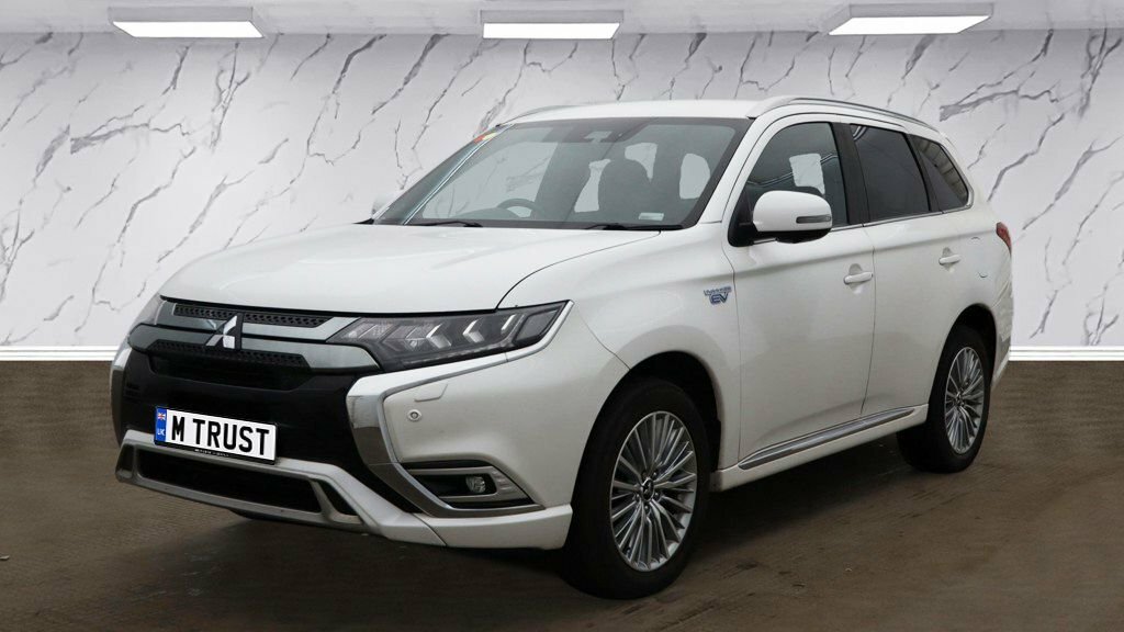 Mitsubishi Outlander 2.4L 5Hs DU69NZX White #2