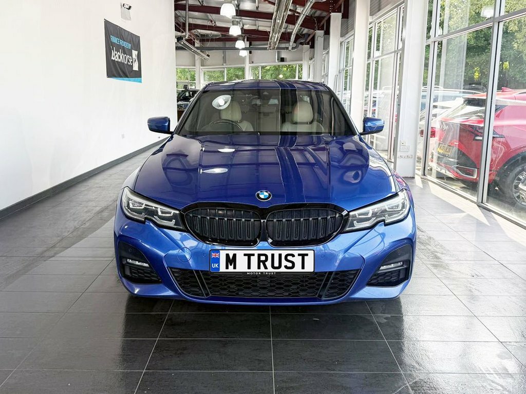 BMW 3 Series 2L M Sport YB69BZF Blue #3
