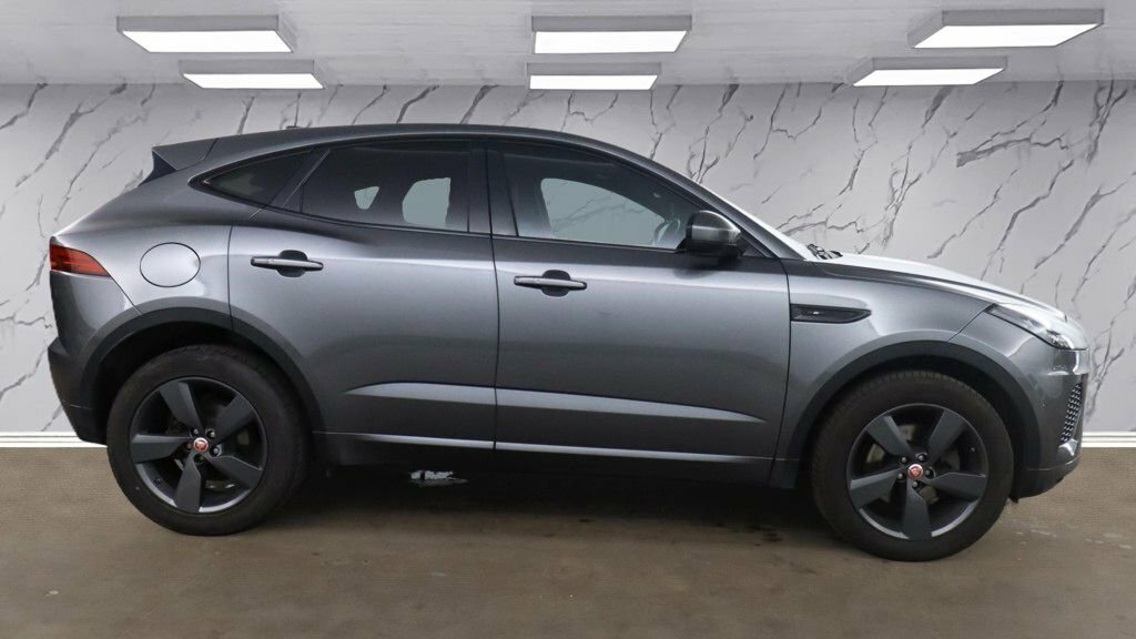 Jaguar E-Pace 2L Chequered Flag DV20HKJ Grey #5