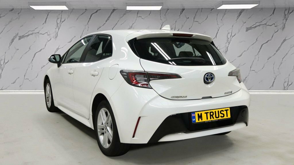 Toyota Corolla 1.8L Icon RO22YNL White #3
