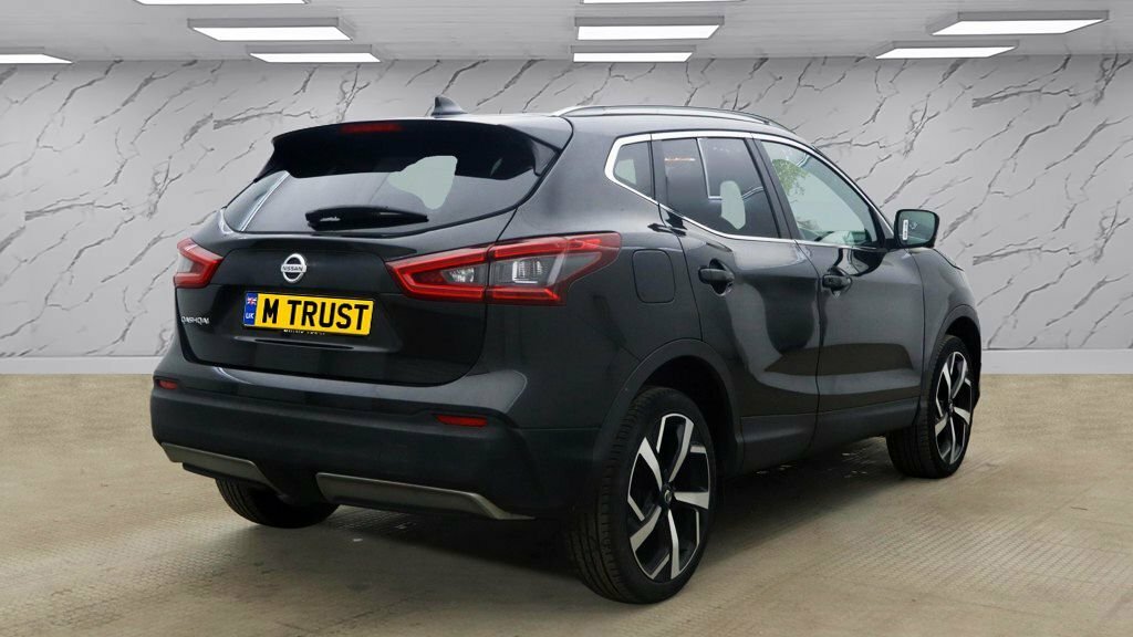 Nissan Qashqai 1.3L Tekna DL68VYS Black #4