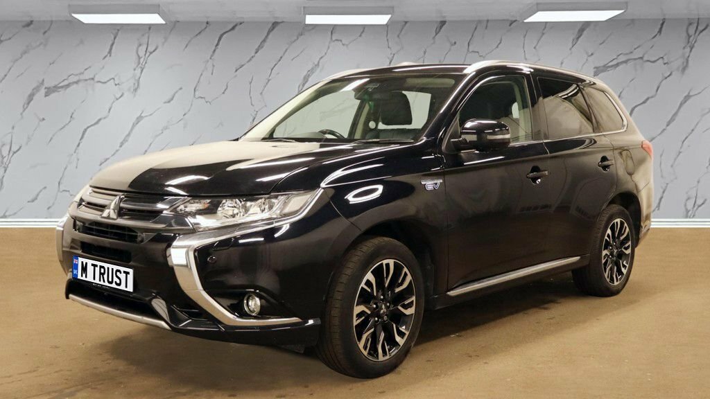 Mitsubishi Outlander 2L 4Hs YT18XVE Black #2