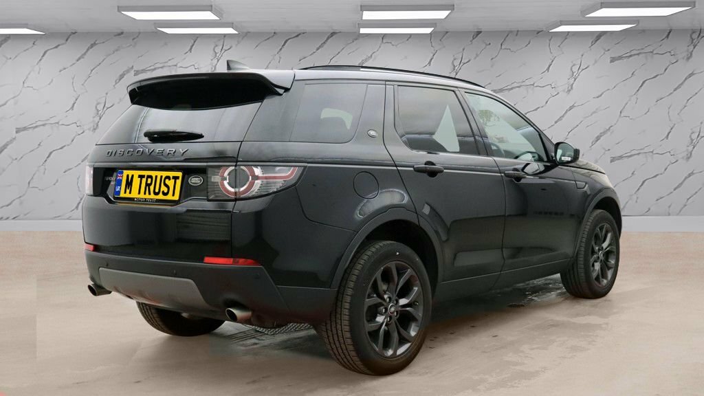 Land Rover Discovery Sport 2L Landmark PX19PVK Black #4