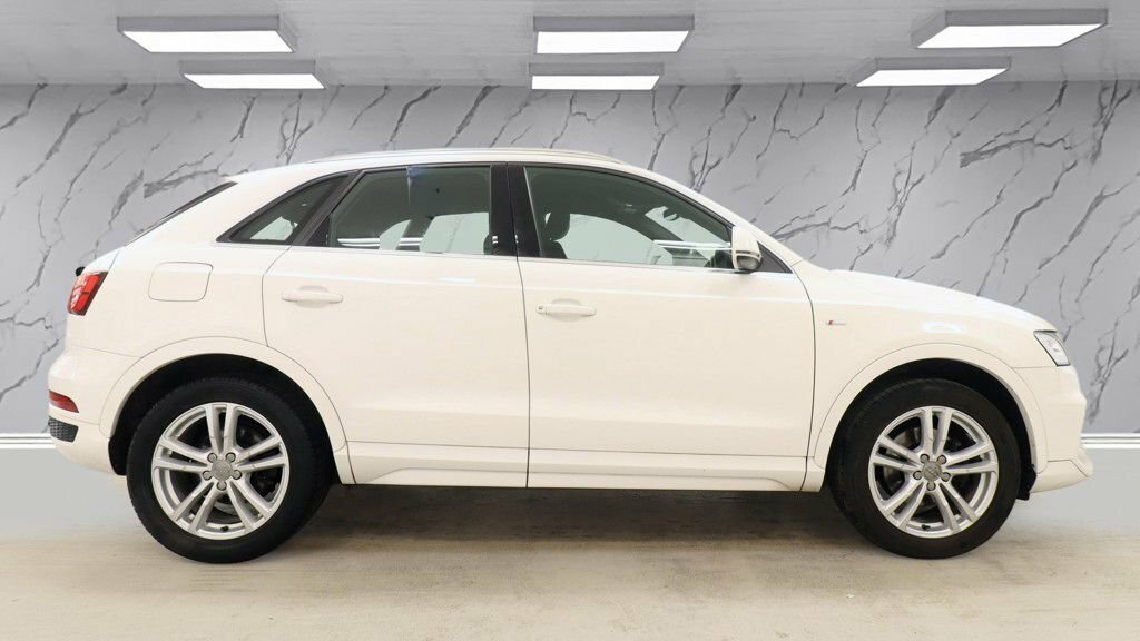 Audi Q3 1.4L S Line Edition RJ18OAL White #5