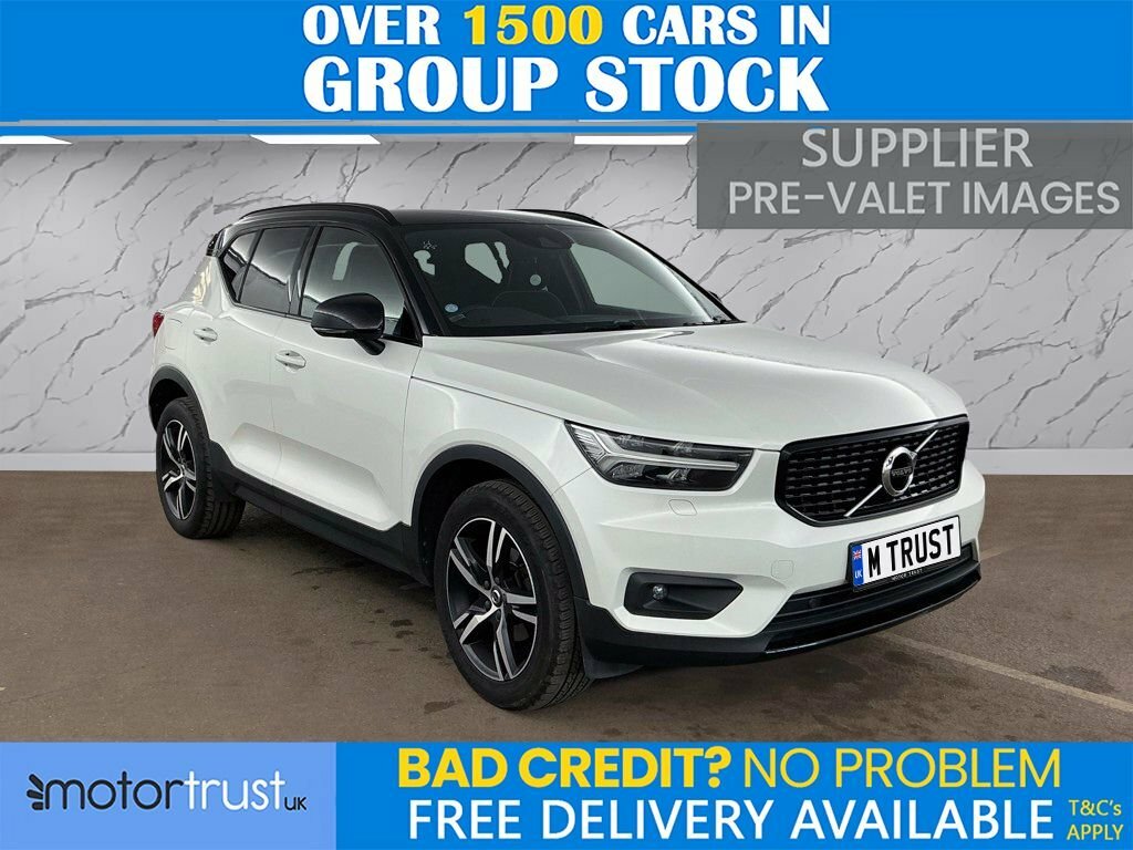 Volvo XC40 2L R-design White