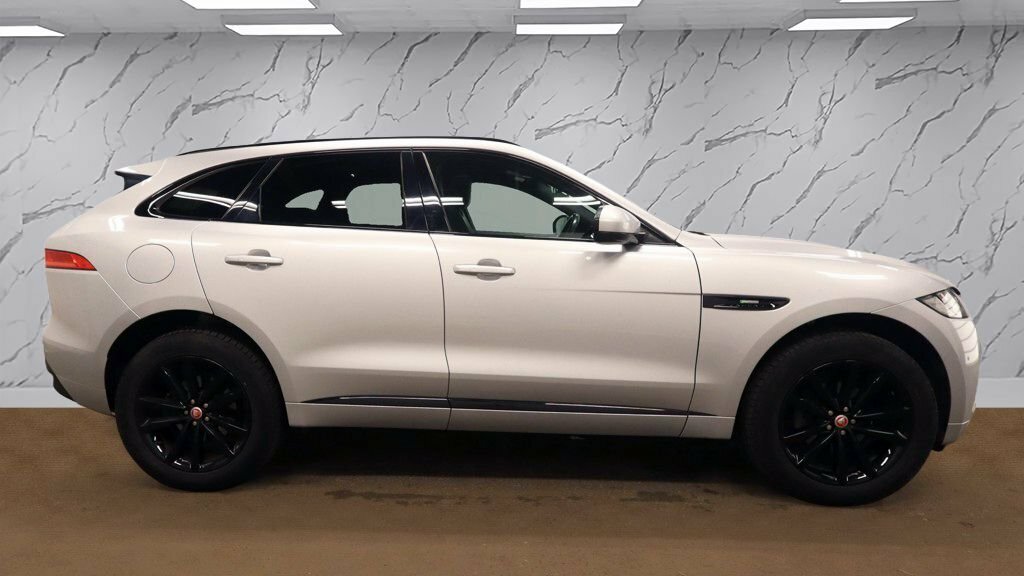 Jaguar F-Pace 2L R-sport OE68WZV Silver #5