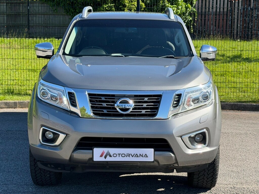 Nissan Navara 2.3 Dci Tekna 4Wd Euro 6 SK67LCW Grey #2