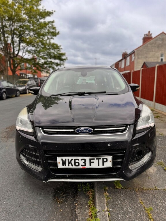 Ford Kuga 2.0 Tdci Titanium X Powershift Awd Euro 5 WK63FTP Black #2