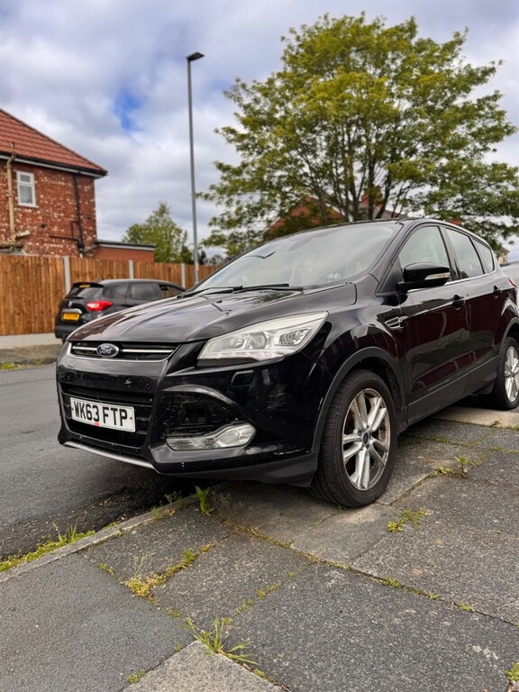 Ford Kuga 2.0 Tdci Titanium X Powershift Awd Euro 5 WK63FTP Black #3