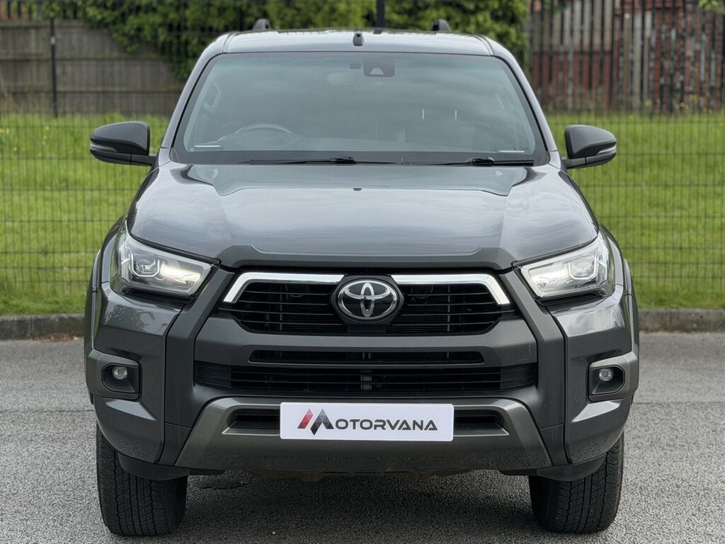 Toyota HILUX 2.8 D-4d Invincible X 4Wd Euro 6 Ss NL71KVU Grey #2
