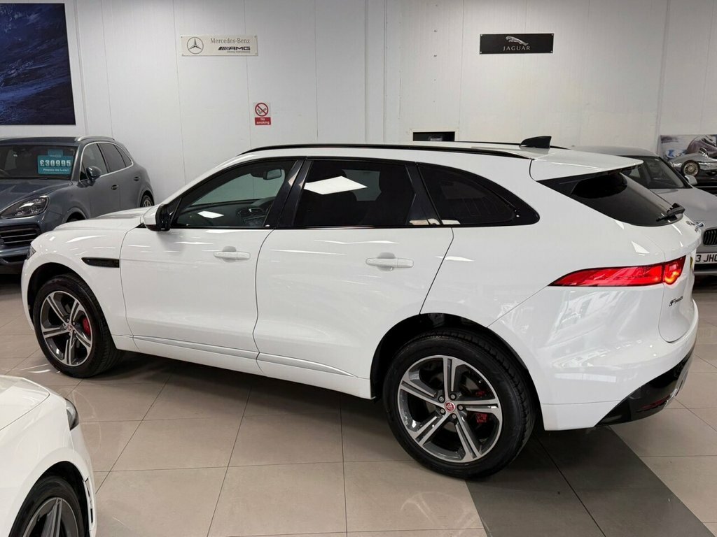 Jaguar F-Pace 3L S VN18LGU White #5