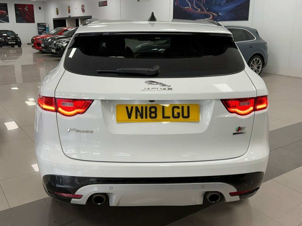 Jaguar F-Pace 3L S VN18LGU White #3