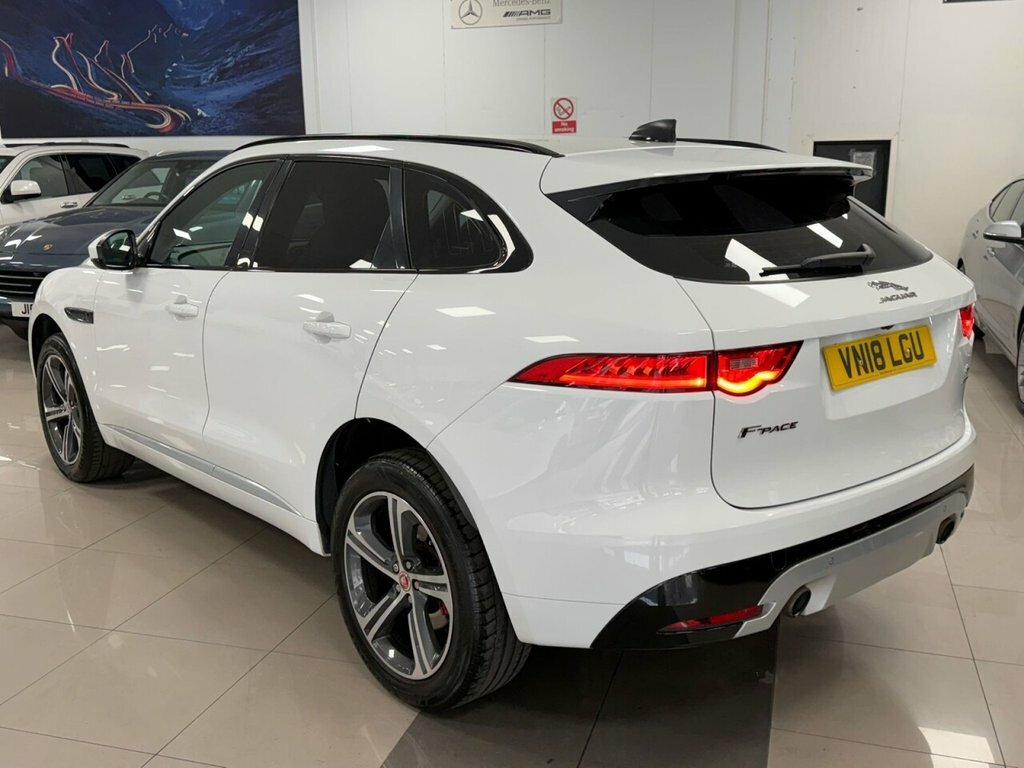 Jaguar F-Pace 3L S VN18LGU White #6