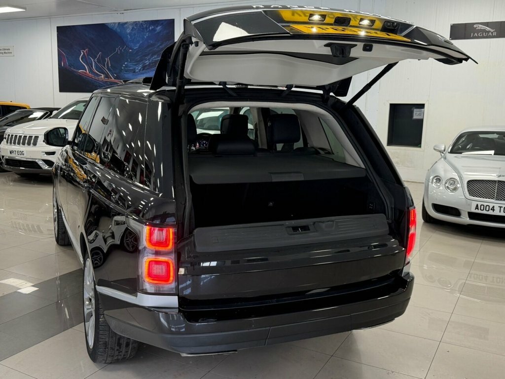 Land Rover Range Rover 3L Westminster YP69WKX Black #6